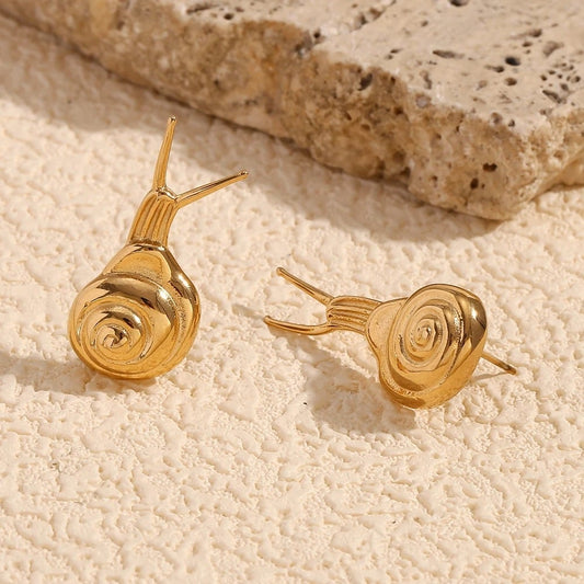Cercei Snail, aurii, in forma de melc, din otel inoxidabil placat cu aur 18K