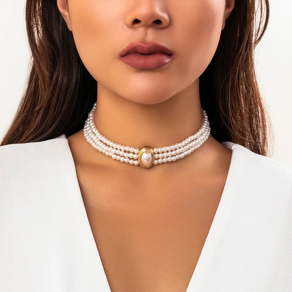 Colier Emilia, cu perle, tip choker, in stil vintage - Colectia Universe of Pearls