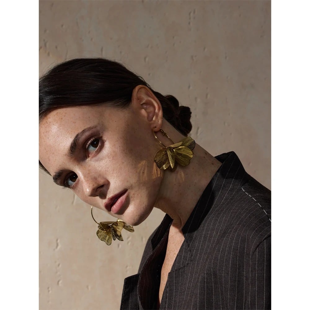Macy Earrings, gold, long, 18K gold plated stainless steel, with floral design - Floral Paradise Collection
