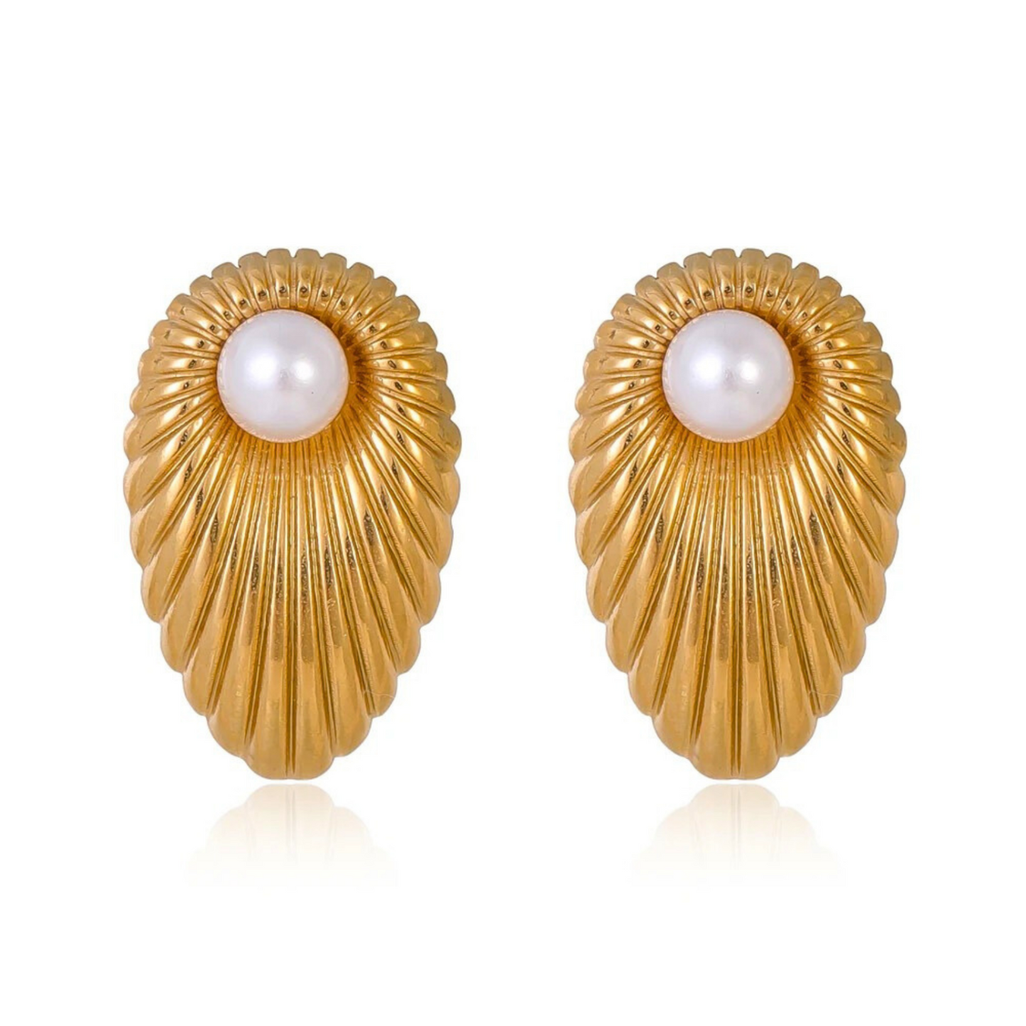 Cercei Madge, aurii, cu perle, din otel inoxidabil placat cu aur 18K - Colectia Universe of Pearls