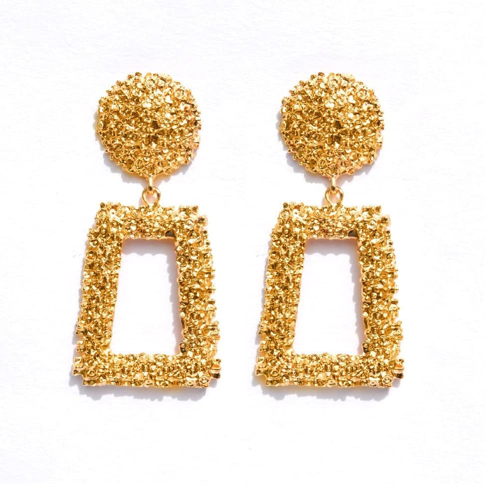 Cercei cu clips Raquel, aurii, cu forma geometrica