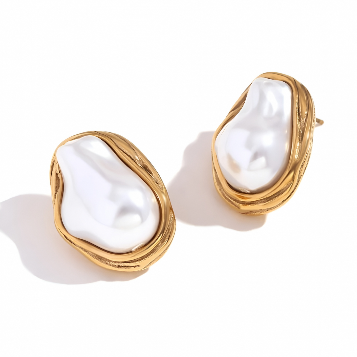 Frieda earrings, gold, baroque style, with pearls, made of 18K gold-plated stainless steel - Universe of Pearls Collection