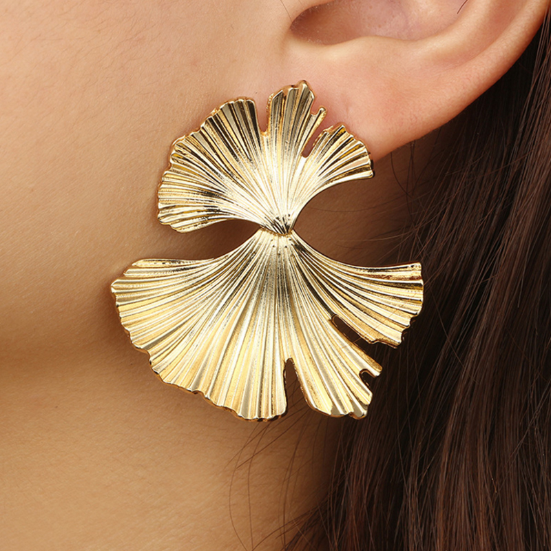 Tara Earrings, gold, ginkgo leaf shape - Glamour Collection