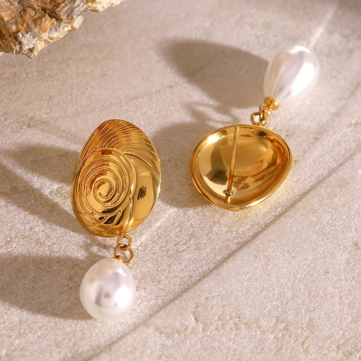 Lydia Earrings, Gold, with Pearls, 18K Gold Plated Stainless Steel - Universe of Pearls Collection
