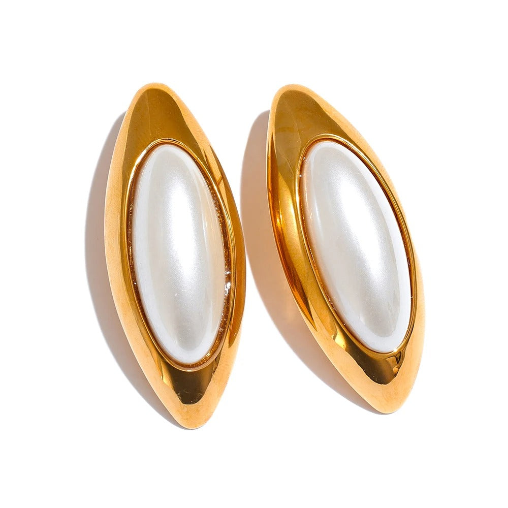 Misty gold pearl earrings, 18K gold-plated stainless steel - Universe of Pearls Collection