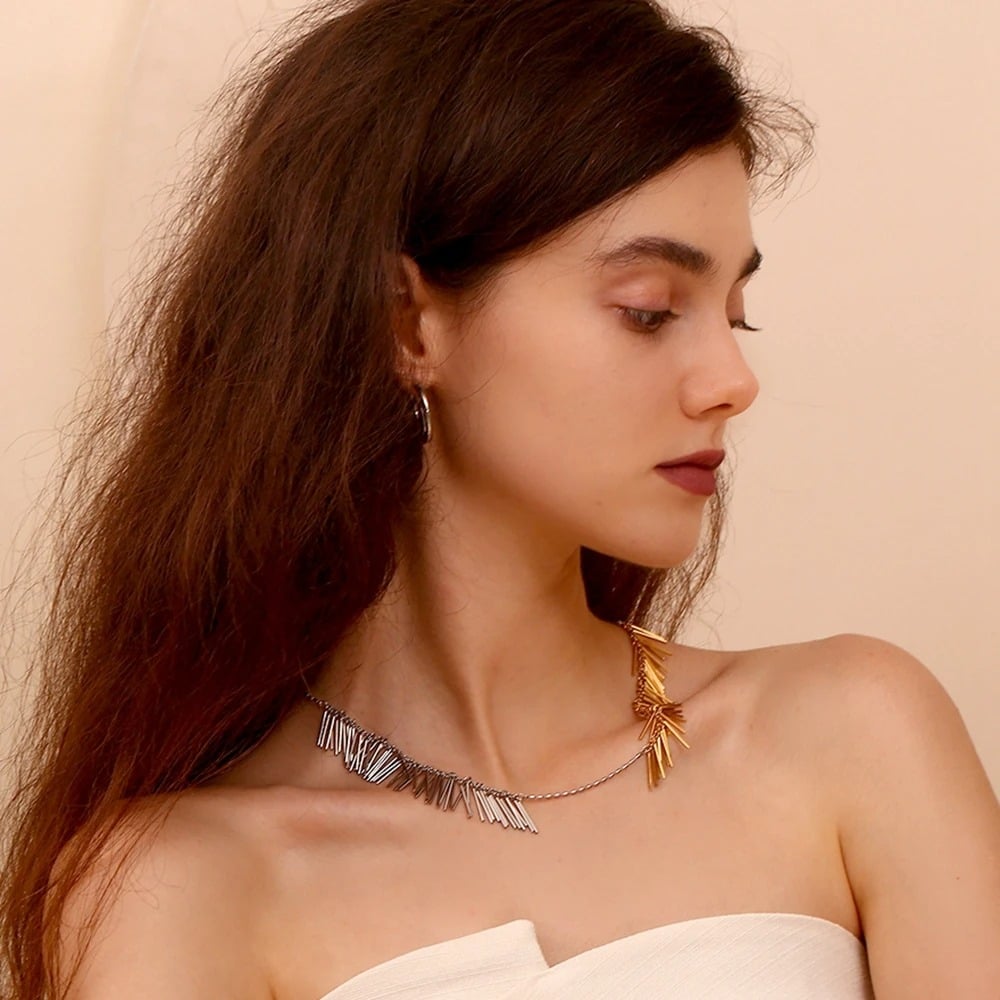 Charlotte Necklace, gold with silver, 18K gold-plated stainless steel, with fringe pattern - Glamour Collection