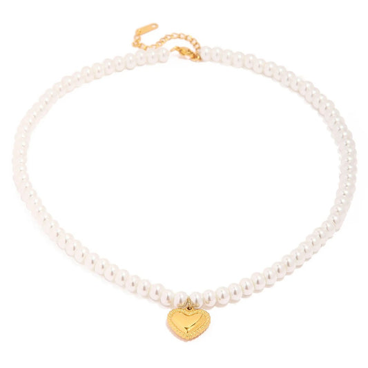 Anysia Necklace, gold, with pearls and heart pendant, made of stainless steel - Universe of Pearls Collection