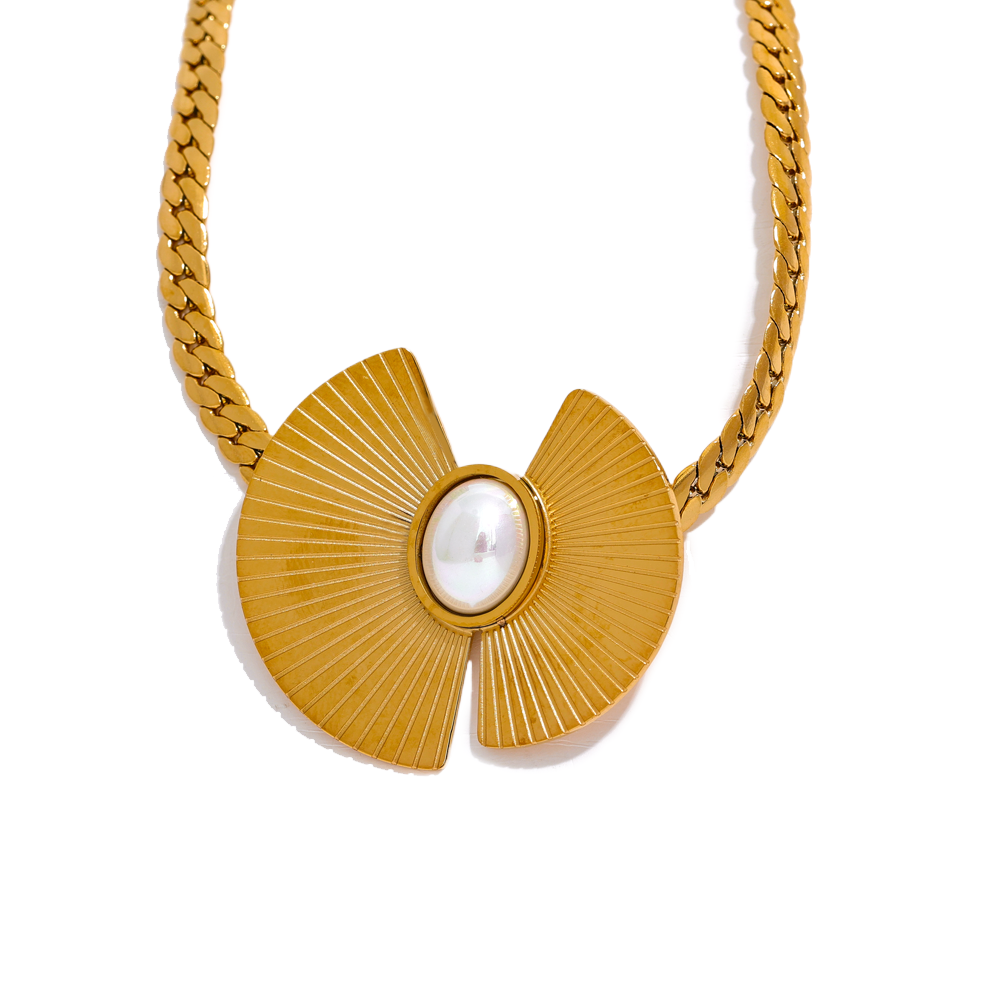 Paulina Necklace, gold, made of 18K gold-plated stainless steel and pearl, with a fan-shaped pendant - Parisian Collection