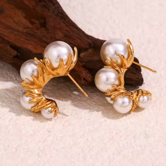 Briell earrings, gold, with pearls, 18K gold plated stainless steel - Universe of Pearls Collection