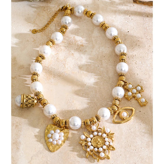Colier statement Marigold, auriu, cu perle si 5 charm-uri, din otel inoxidabil placat cu aur 18K - Colectia Universe of Pearls