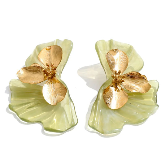 Cercei Feeria, auriu cu verde, cu model floral, din otel inoxidabil placat cu aur 18K - Colectia Floral Paradise