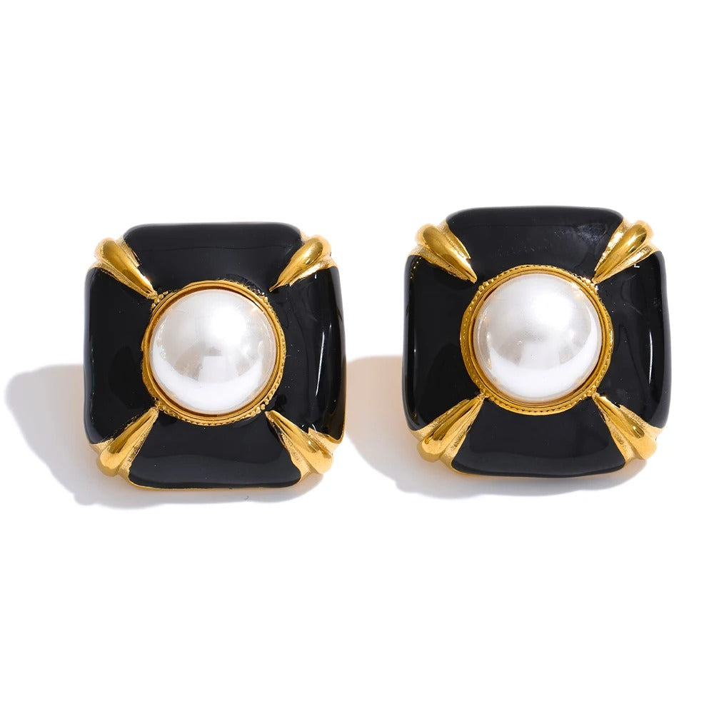 Hadda Earrings, Gold, Round, with Pearls, 18K Gold Plated Stainless Steel - Universe of Pearls Collection